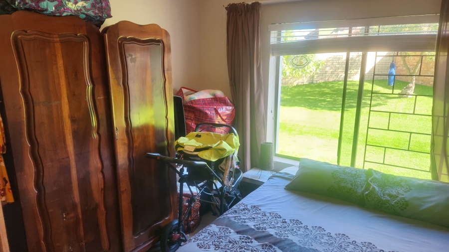 5 Bedroom Property for Sale in Dana Bay Western Cape